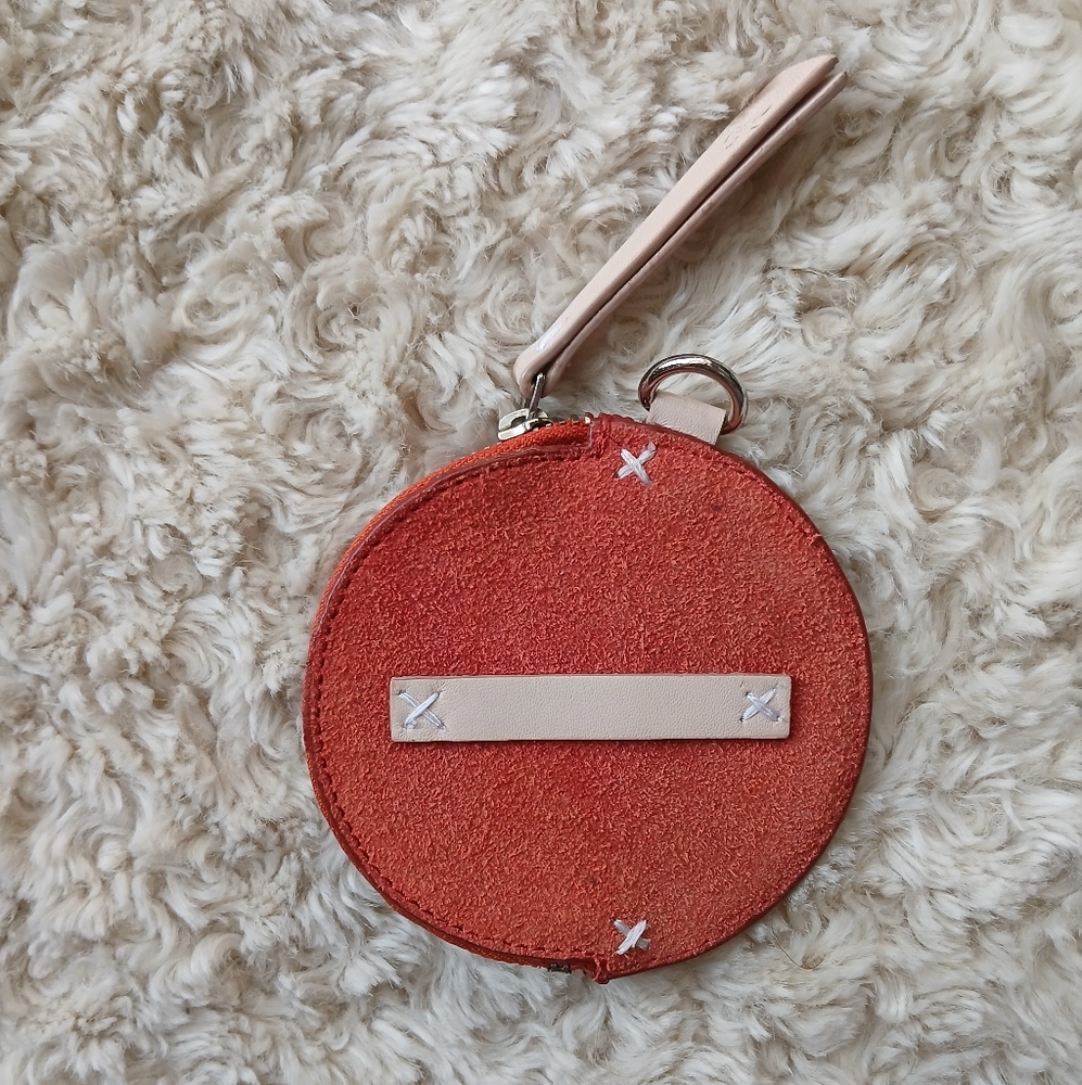 💎 Free People Women's Round Suede Wristlet in Rust